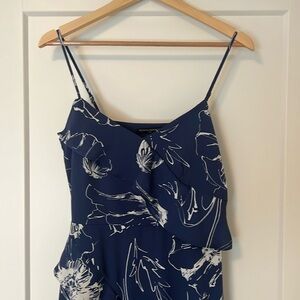 White floral banana republic dress, silk, size 4